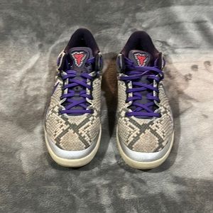 Kobe 8 (GS) Mine Grey Sz 6Y Gry/Blk/Purple